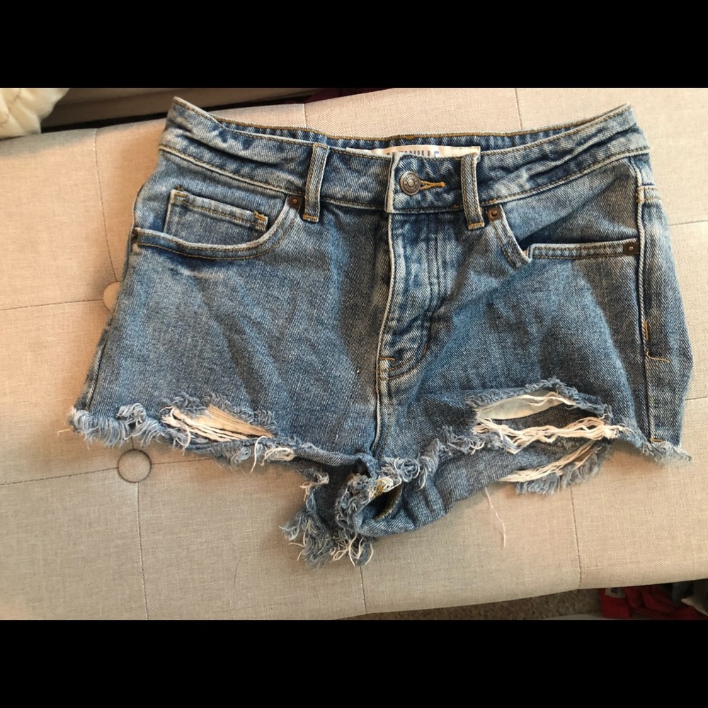 brandy melville short shorts